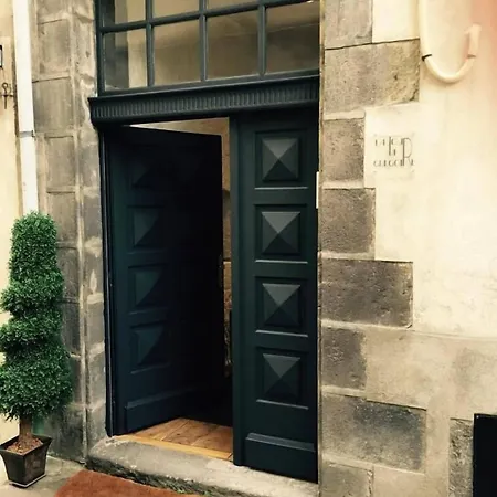 La Tour Grégoire Bed & Breakfast