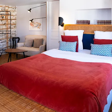 La Tour Gregoire Bed & Breakfast