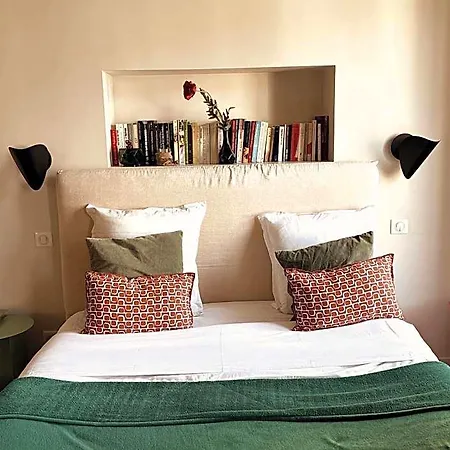 La Tour Gregoire Bed & Breakfast