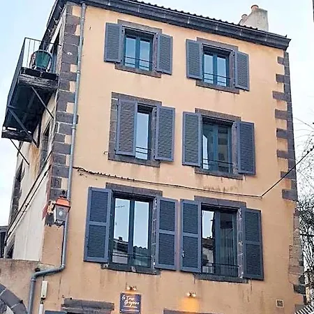 La Tour Gregoire Bed & Breakfast 4*