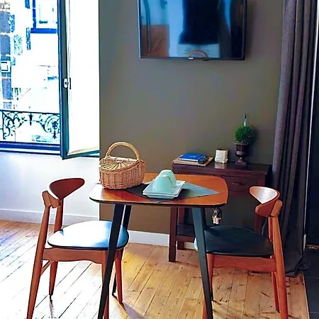 فندق مبيت وإفطار La Tour Gregoire
