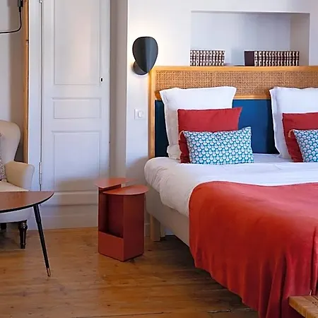 La Tour Gregoire Bed & Breakfast 4*