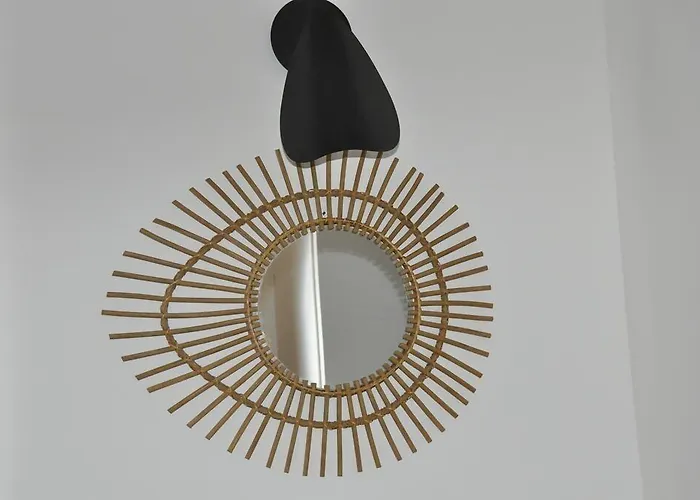 La Tour Grégoire Couette-café 4*